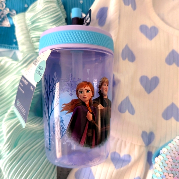 LOT of Elsa Frozen dresses and accessories 3T and 5T - Picture 14 of 15